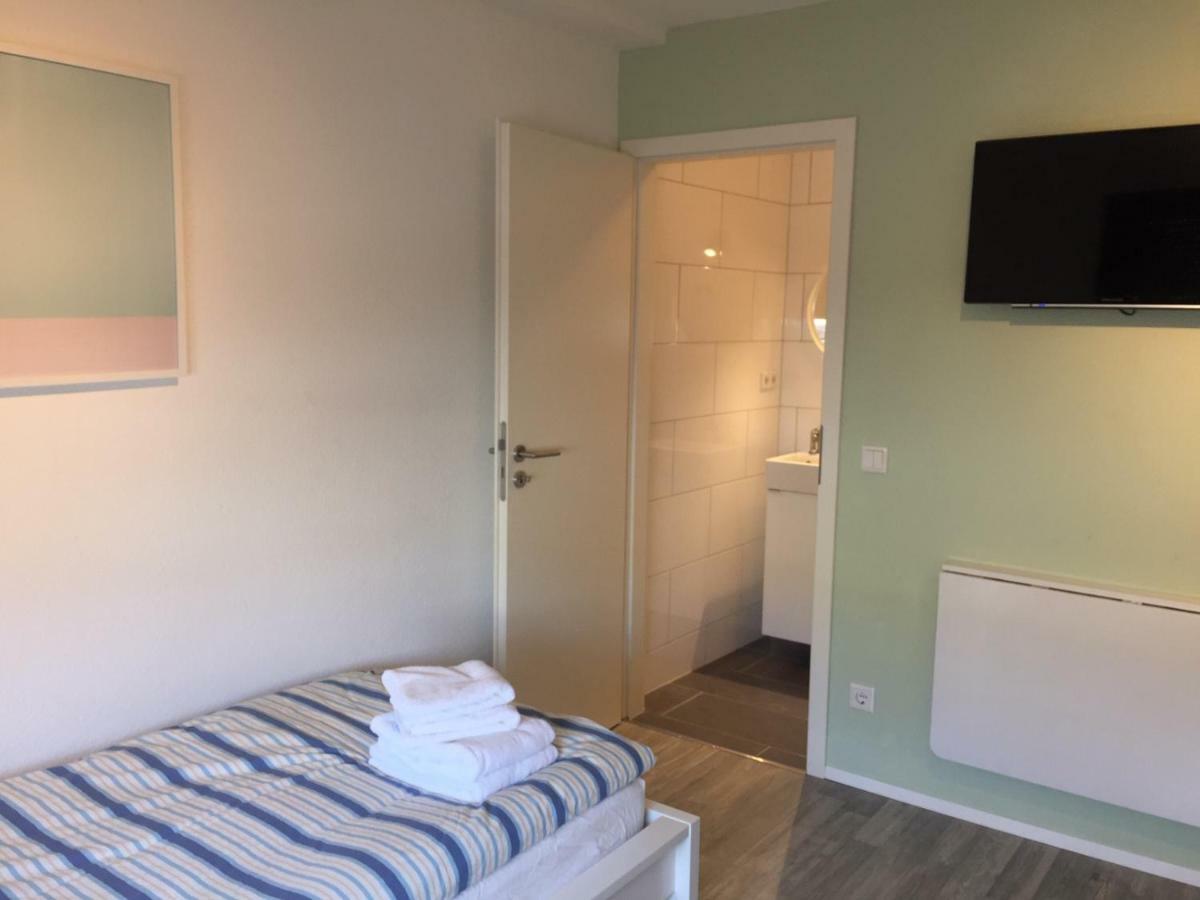 Nahe Messe Und Flughafen Appartement *